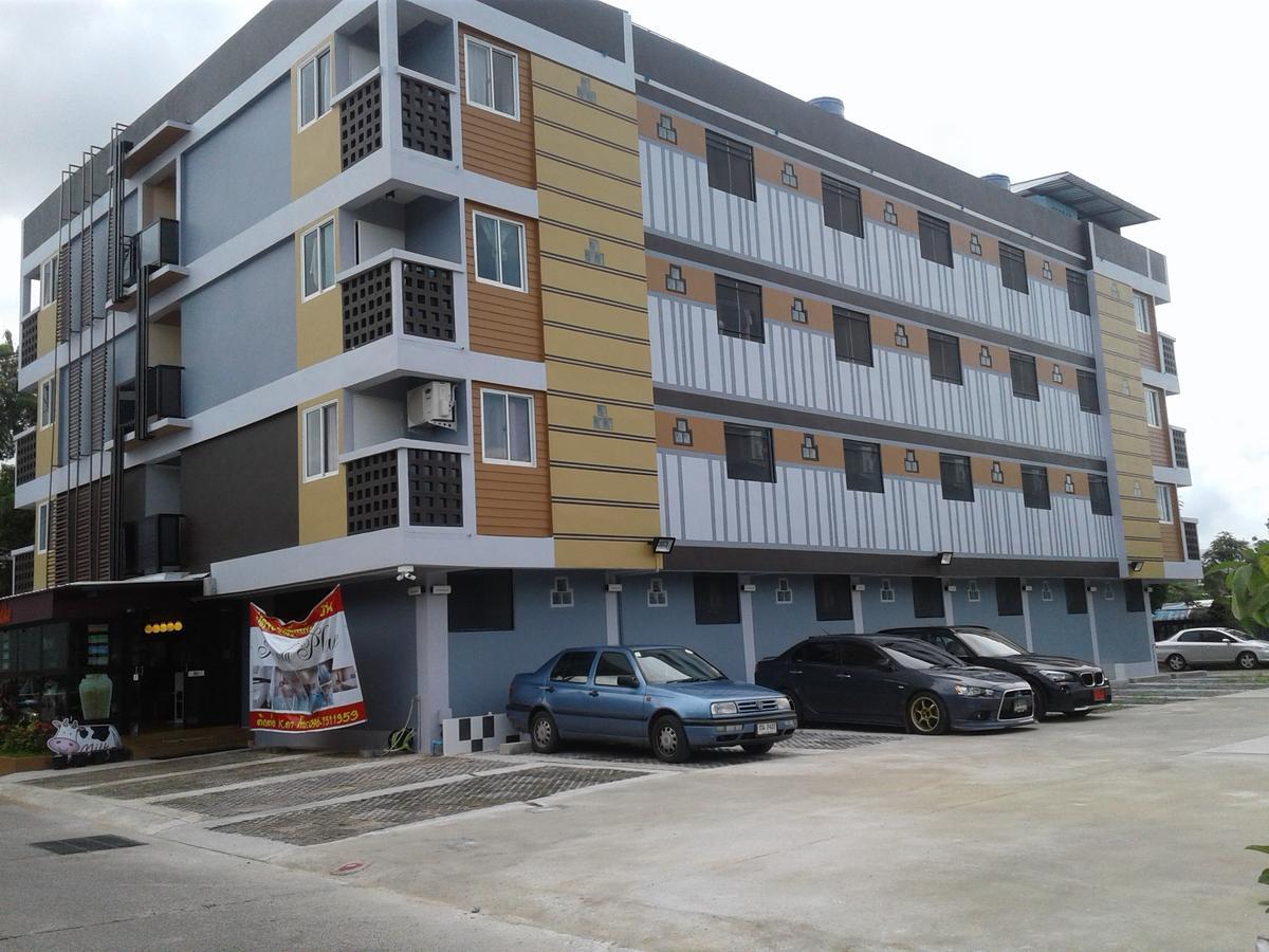 Rinrada Place Hotel Ubon Ratchathani Bagian luar foto