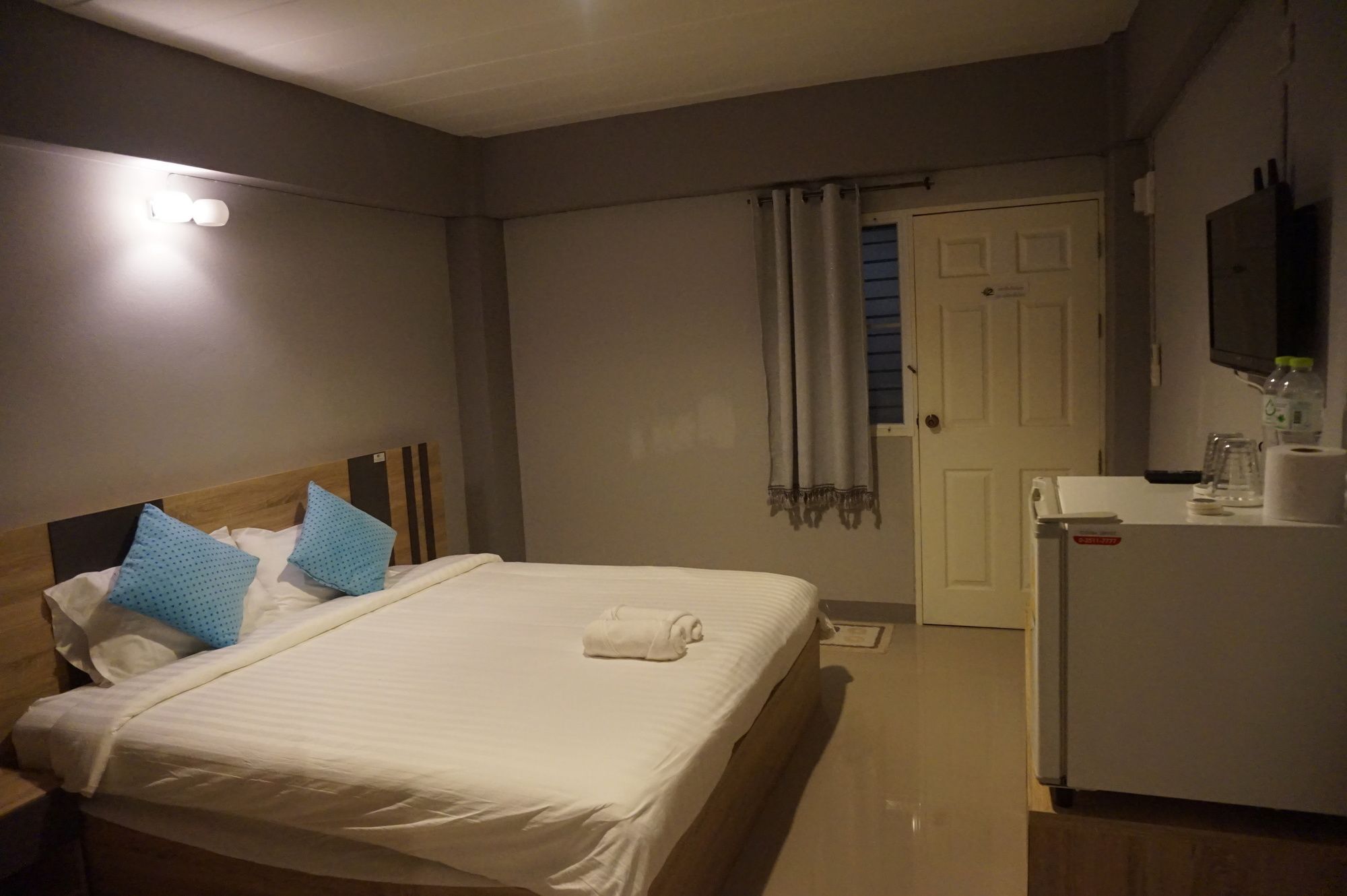Rinrada Place Hotel Ubon Ratchathani Bagian luar foto