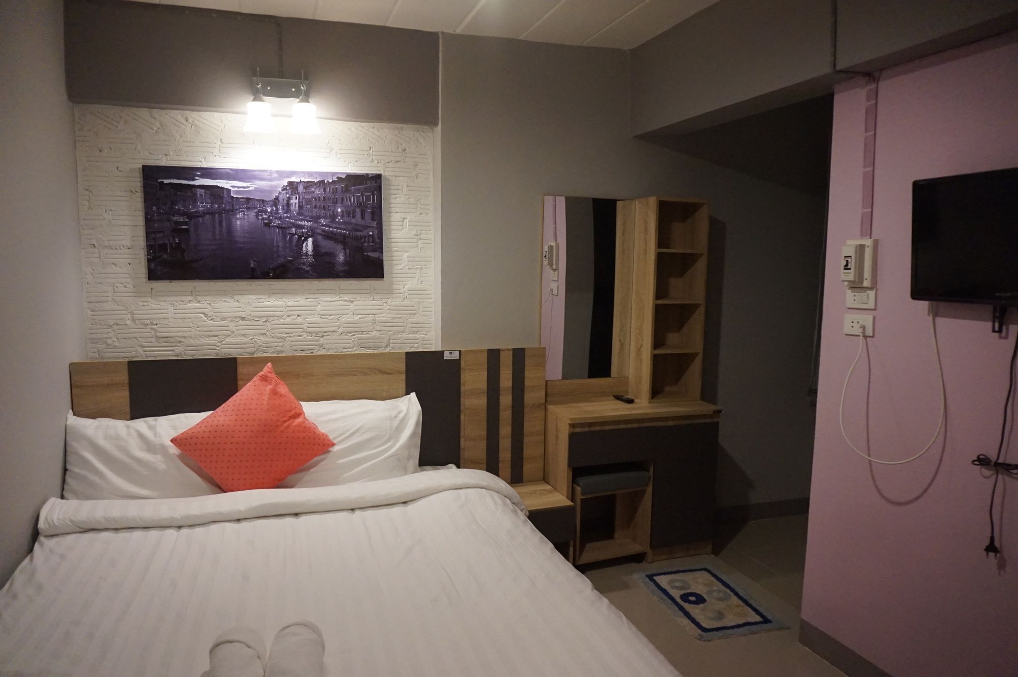 Rinrada Place Hotel Ubon Ratchathani Bagian luar foto