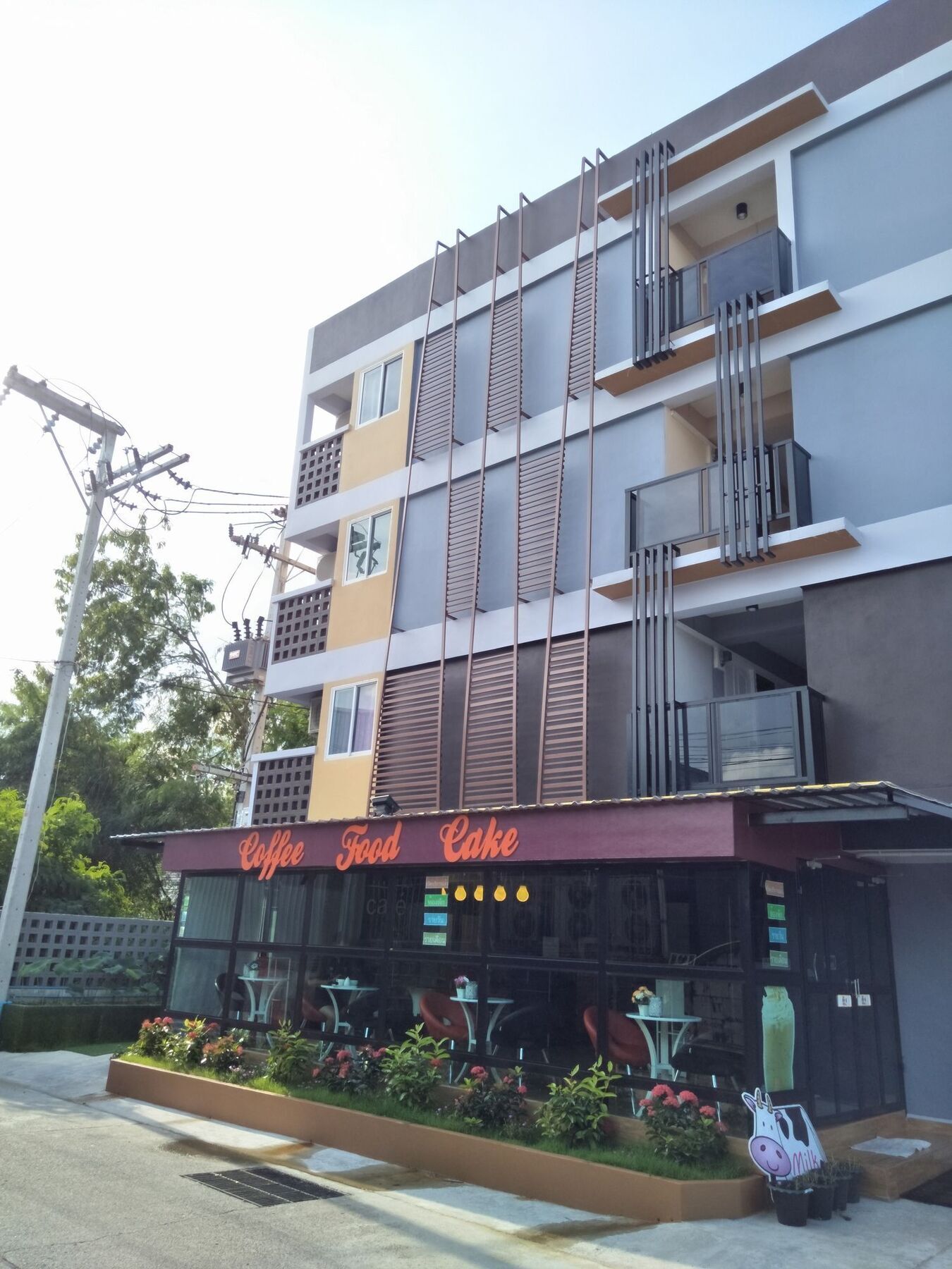 Rinrada Place Hotel Ubon Ratchathani Bagian luar foto